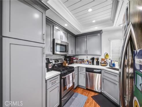 2035 E Blackwood , Anaheim, CA