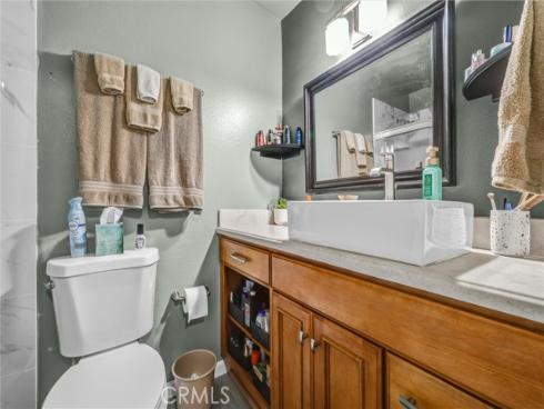 2035 E Blackwood , Anaheim, CA