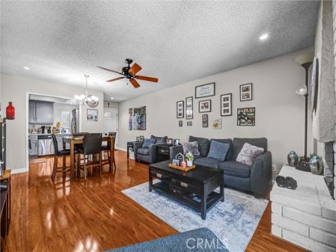 2035 E Blackwood , Anaheim, CA