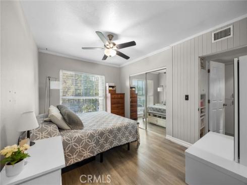 1800 W Gramercy  14 , Anaheim, CA