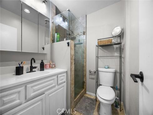 1800 W Gramercy  14 , Anaheim, CA