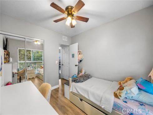 1800 W Gramercy  14 , Anaheim, CA