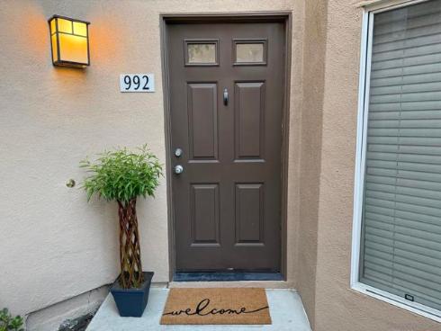992 S Country Glen Way , Anaheim, CA