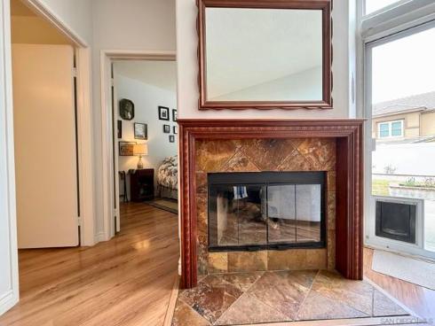992 S Country Glen Way , Anaheim, CA