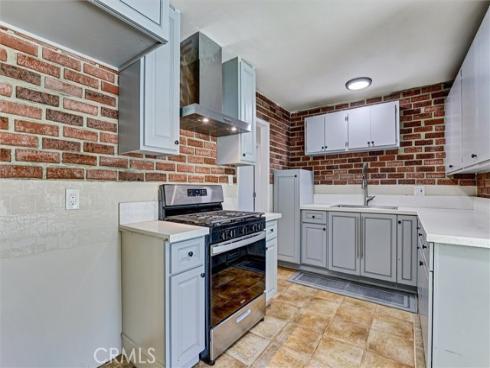 1115 S Lemon , Anaheim, CA