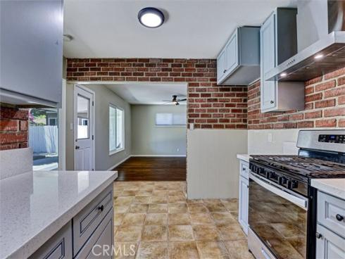 1115 S Lemon , Anaheim, CA