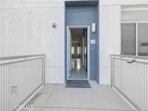 435 W Center Street 405 , Anaheim, CA