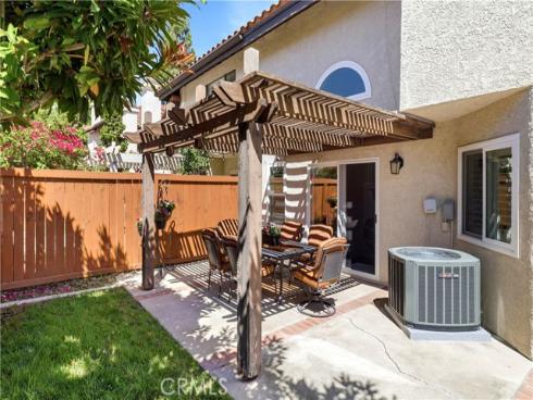 750 S Amethyst , Anaheim, CA