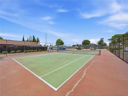 2011 W Katella 2 , Anaheim, CA