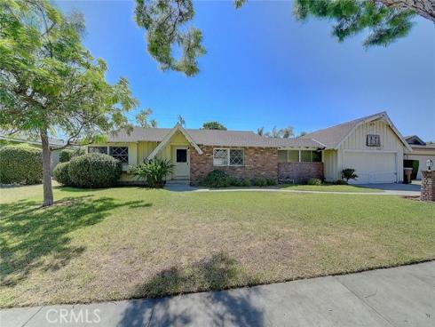 811 S. Ramblewood Drive