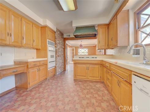 811 S Ramblewood Drive, Anaheim, CA