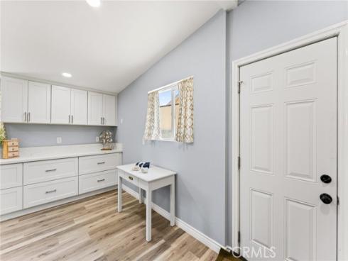 1730 E Redwood , Anaheim, CA