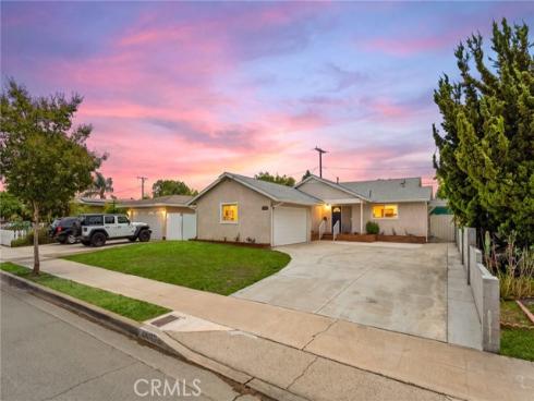 1730 E Redwood , Anaheim, CA
