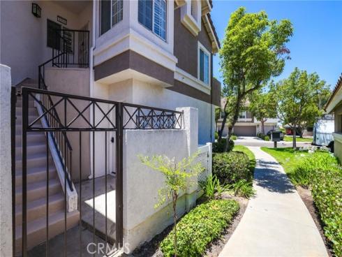 1004 S Dewcrest , Anaheim, CA