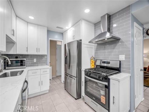 10761  Magnolia  101  Avenue, Anaheim, CA