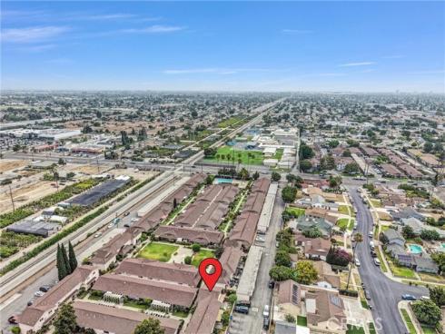 10761  Magnolia  101  Avenue, Anaheim, CA