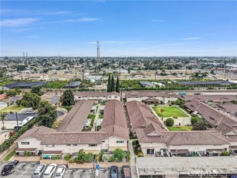 10761  Magnolia  101  Avenue, Anaheim, CA