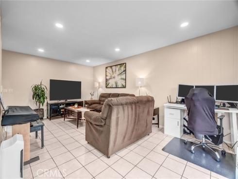 10761  Magnolia  101  Avenue, Anaheim, CA