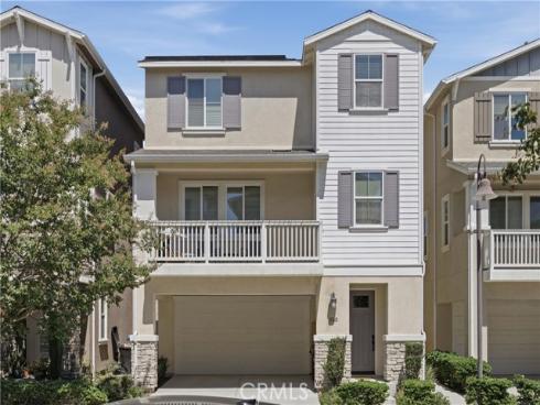310 N. Bellarose