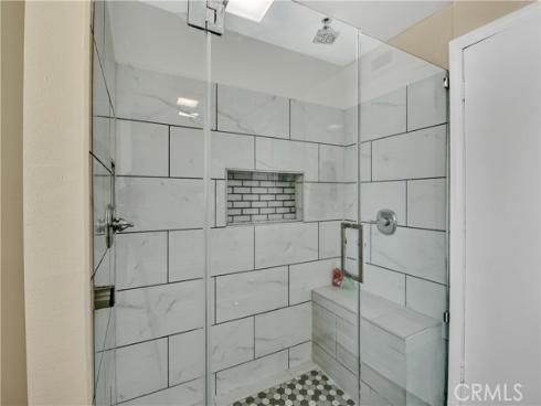 2550 W Rowland Avenue, Anaheim, CA