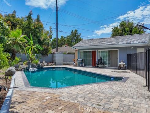 2550 W Rowland Avenue, Anaheim, CA