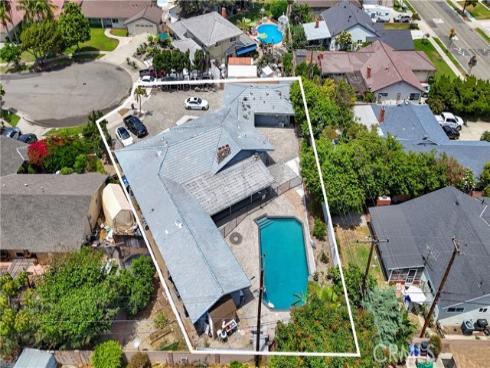 2550 W Rowland Avenue, Anaheim, CA