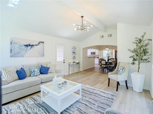 512 S Peregrine  , Anaheim, CA