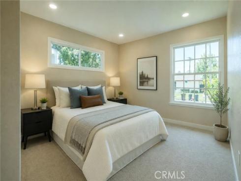 2403 E Romneya , Anaheim, CA