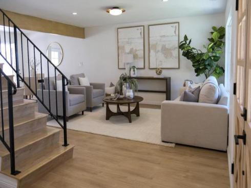 3151 E Radcliffe Avenue, Anaheim, CA