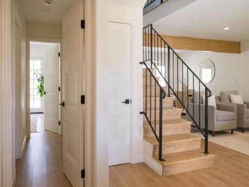 3151 E Radcliffe Avenue, Anaheim, CA