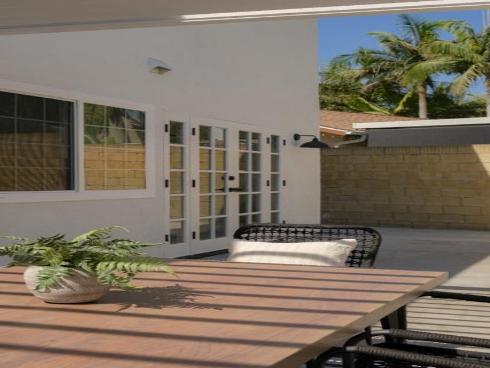 3151 E Radcliffe Avenue, Anaheim, CA