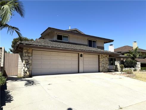 231 N Redrock , Anaheim, CA