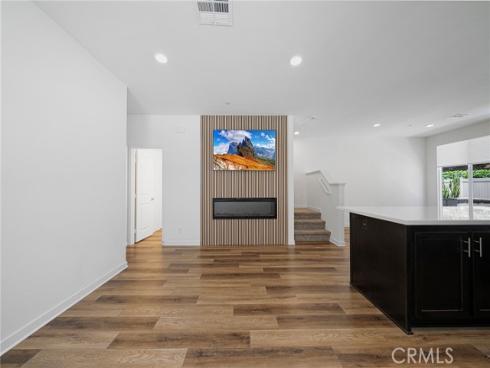 2775 W Pepper Tree 14 , Anaheim, CA