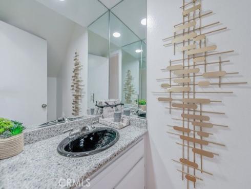 6011 E Montefino , Anaheim, CA