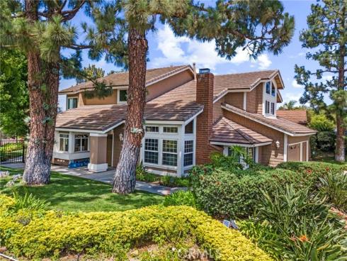 808 S Bluebird , Anaheim, CA