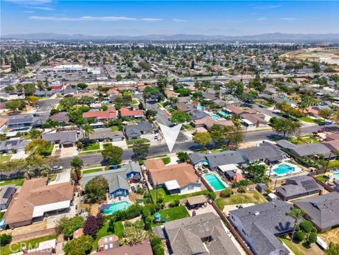 2832 E Virginia , Anaheim, CA