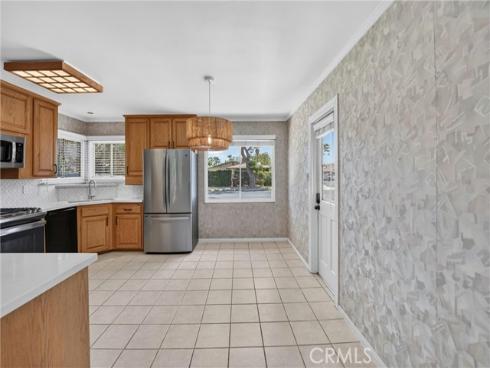 1587 W Kimberly Avenue, Anaheim, CA