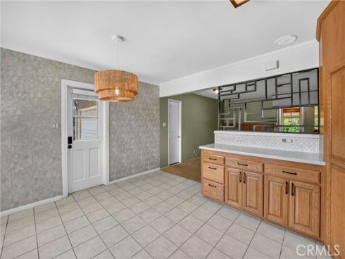1587 W Kimberly Avenue, Anaheim, CA