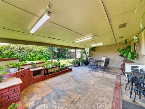 1587 W Kimberly Avenue, Anaheim, CA