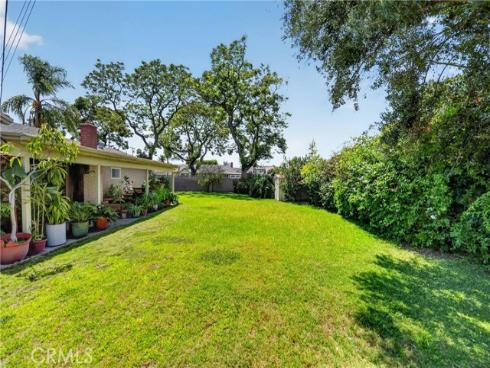 1587 W Kimberly Avenue, Anaheim, CA