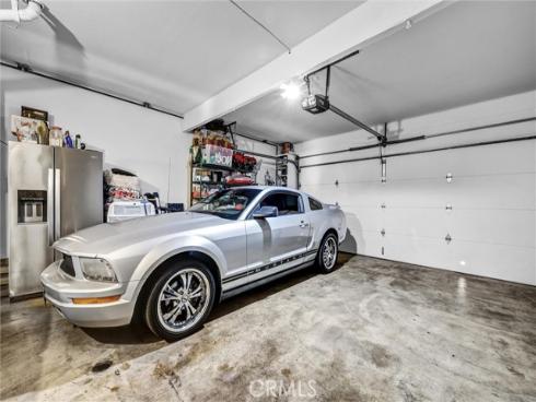 943 W Lamark Lane, Anaheim, CA