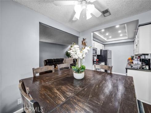 943 W Lamark Lane, Anaheim, CA