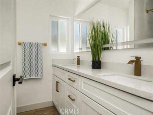 326 S Clementine , Anaheim, CA