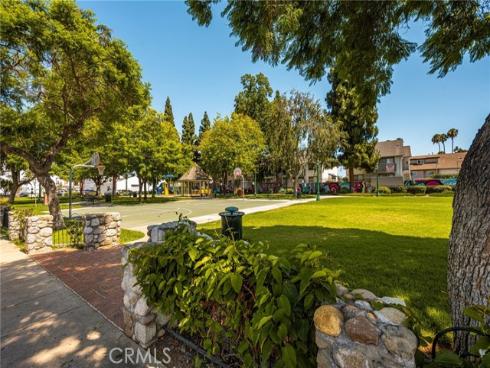 326 S Clementine , Anaheim, CA