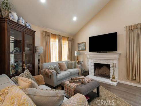 1881 N Garland   Lane, Anaheim, CA