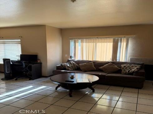 1265 S Neveen , Anaheim, CA