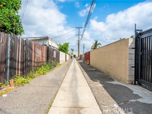 821 N Pauline  , Anaheim, CA
