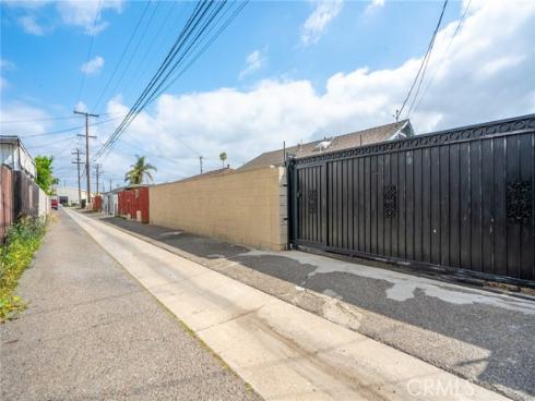 821 N Pauline  , Anaheim, CA