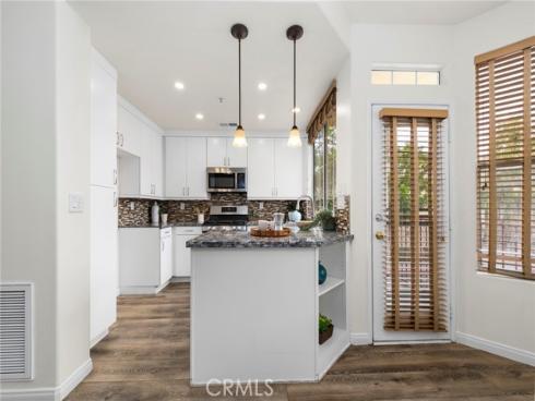 343 W Summerfield   Circle, Anaheim, CA