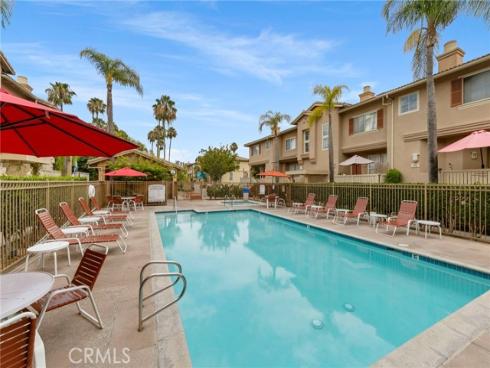 343 W Summerfield   Circle, Anaheim, CA